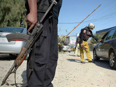 Govt set to battle Taliban in Pakistan's tribal belt Govt set to battle Taliban in Pakistan's tribal belt