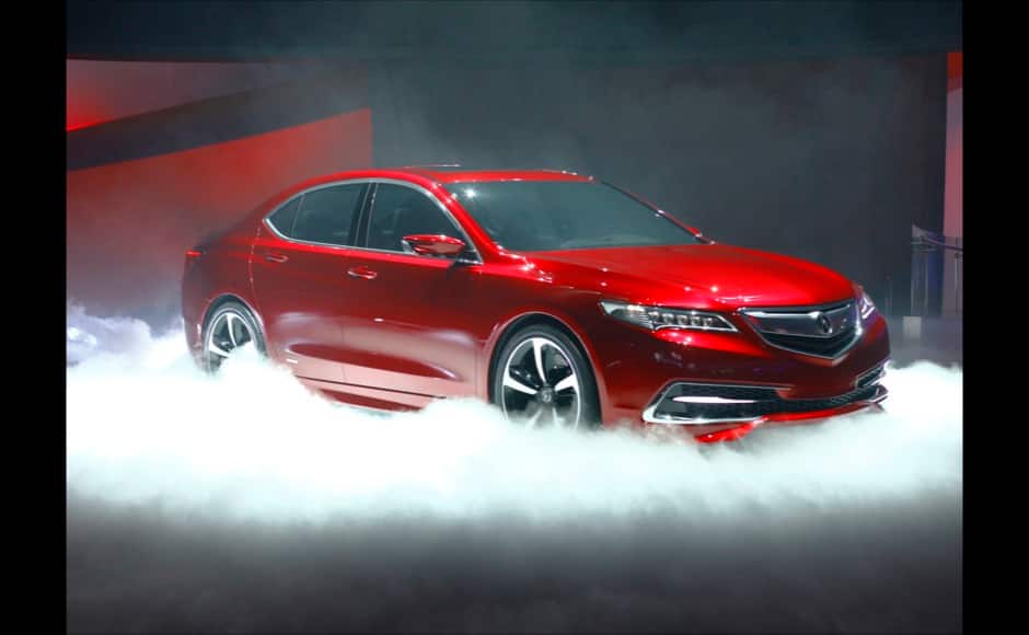 The Acura TLX prototype is unveiled during the press preview day of the North American International Auto Show in Detroit, Michigan January 14, 2014. REUTERS