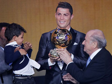 Ronaldo makes peace with Fifa chief Blatter - Firstpost