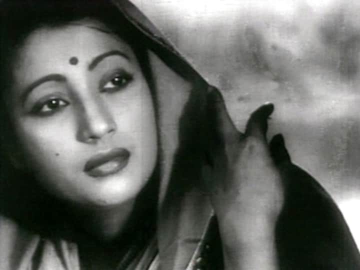 Actress Suchitra Sen continues to be stable in hospital ICU