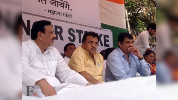 Cong asks Maharashtra govt to provide food subsidies to APL card holders
