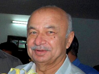 Cong's lost opportunity: Why did Shinde give Arvind Kejriwal a way out?
