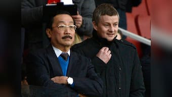 Likely Cardiff boss Solskjaer watches with Tan