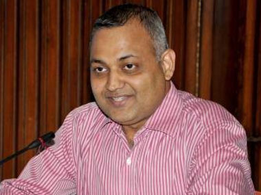 Thank Bharti, says defiant AAP: First sign of political suicide? Thank Bharti, says defiant AAP: First sign of political suicide?