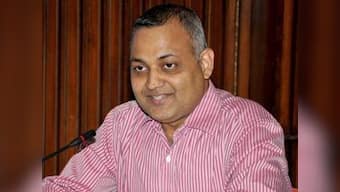 Thank Bharti, says defiant AAP: First sign of political suicide?