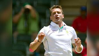 Steyn destroyed India despite fractured rib