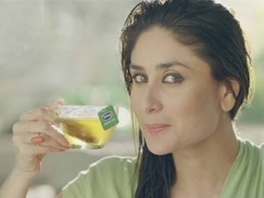 Tetley, Kareena urge tea drinkers to go for an 'inside walaah snaan'
