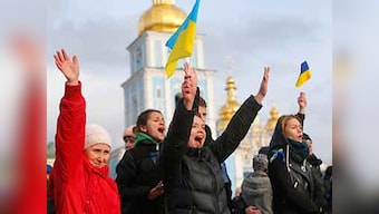 Ukraine opposition issues 24-hour ultimatum for early elections