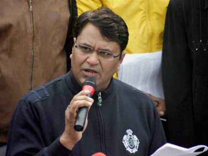 The Vinod Binny complication: How badly will it affect AAP?