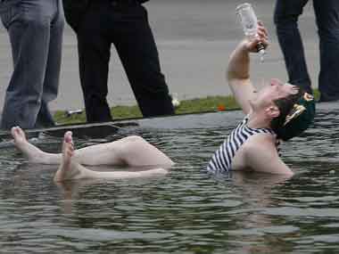 Vodka behind Russian men dying young Vodka behind Russian men dying young