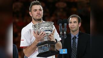 Wawrinka wins Aussie Open final vs injured Nadal