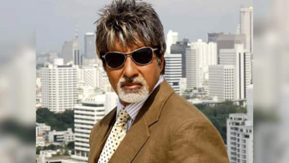Amitabh Bachchan ponders over gay rights ruling