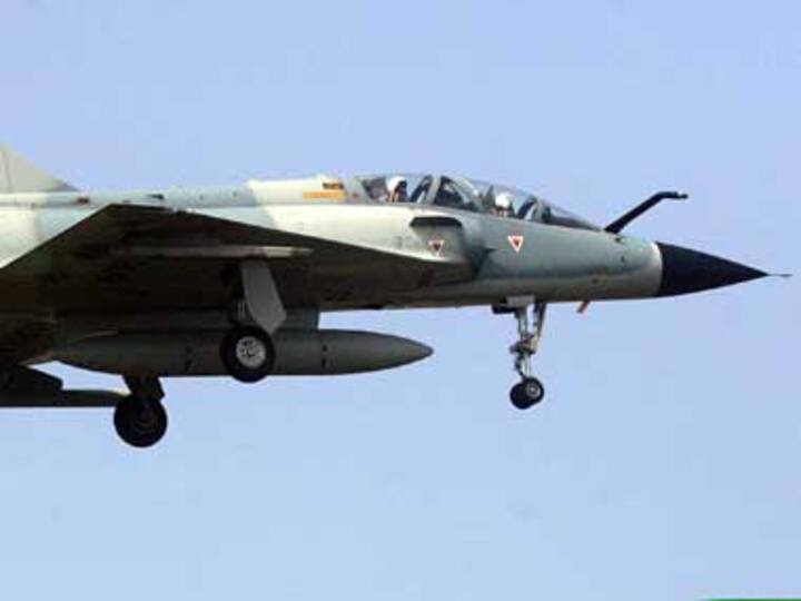  India keeps military ware shopping spree on despite fund crunch