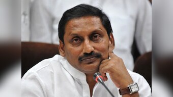 Telangana ministers protest against Chief Minister in AP assembly