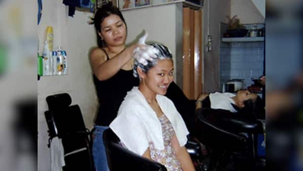 Did you know: New shampoo thickens hair using car repair technology