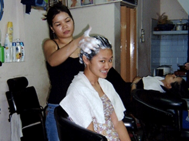 Did you know: New shampoo thickens hair using car repair technology