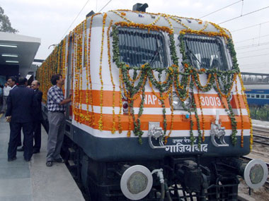 Passengers panic as smoke emanates from Shatabdi Express Passengers panic as smoke emanates from Shatabdi Express