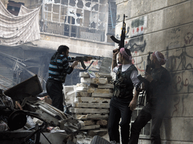 Syrian forces kill dozens of rebels in Homs Syrian forces kill dozens of rebels in Homs