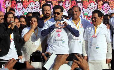 Photos: Salman Khan flags off Little Hearts Marathon in Mumbai