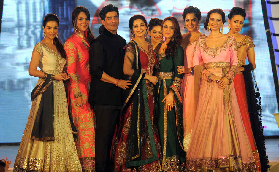 Photos: Madhuri, Preity wear Manish Malhotra's creations for a cause Photos: Madhuri, Preity wear Manish Malhotra's creations for a cause