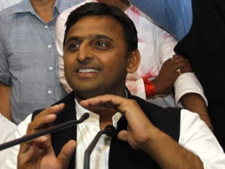 Akhilesh Yadav's billboards go off as code of conduct comes into force