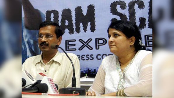 AAP guns for Gadkari, files complaint against BJP MP Sancheti
