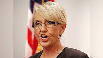 Arizona Governor vetoes widely criticised anti-gay bill