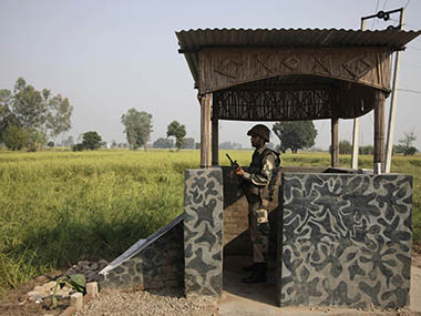 Jammu and Kashmir: Pakistan Rangers violate ceasefire for fourth day in Arnia sector Jammu and Kashmir: Pakistan Rangers violate ceasefire for fourth day in Arnia sector