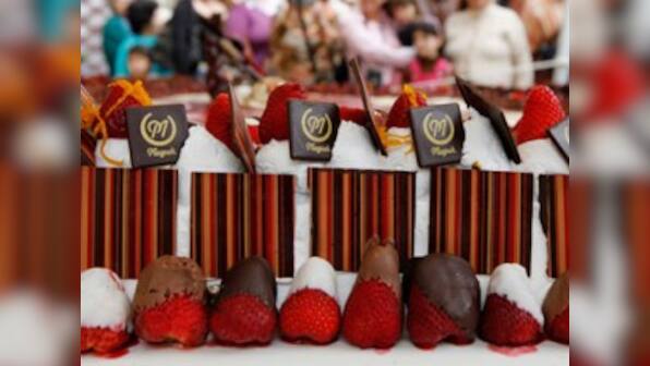 WhatsApp - Facebook deal was made on Valentines Day over chocolate covered strawberries