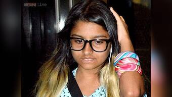 Farhan Akhtar's abs failed to impress his daughters 