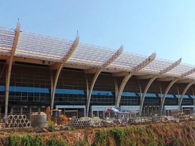 Dabolim airport to operate even after Mopa airport comes up, says Manohar Parikkar Dabolim airport to operate even after Mopa airport comes up, says Manohar Parikkar