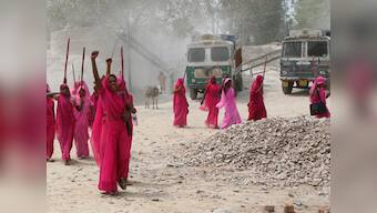 Gulabi Gang vs Gulaab Gang: Will Madhuri turn rural activists into bandits?