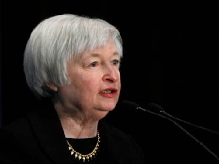 Yellen says US Fed on track to keep trimming stimulus, recovery 'far from complete' Yellen says US Fed on track to keep trimming stimulus, recovery 'far from complete'