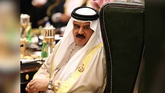 Bahrain king Khalifa arrives in India on maiden visit