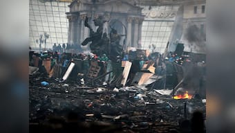 Ukraine disbands riot police unit accused of violence 