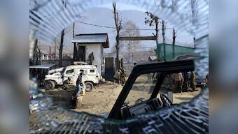 Thousands protest killing of militants in Kashmir's Kupwara