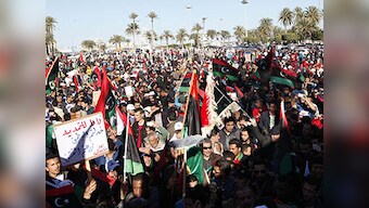 Libyans oppose congress extension amid political confusion