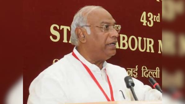 PAC chairman cannot summon AG, CAG on Rafale before entire panel, says member; majority against proposal by Mallikarjun Kharge