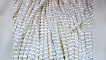 Doctors remove 42 pearls from inside Chinese man's body