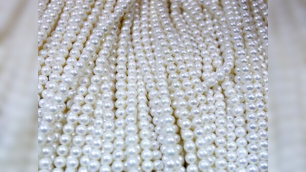 Doctors remove 42 pearls from inside Chinese man's body
