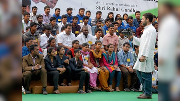 'Smartphone-type' education system needed: Rahul tells students