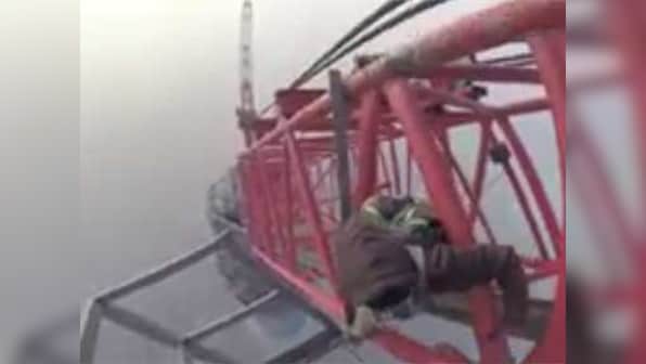 Viral Video: Heart pounding video of Russian duo scaling Shanghai Tower