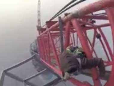 Viral Video: Heart pounding video of Russian duo scaling Shanghai Tower Viral Video: Heart pounding video of Russian duo scaling Shanghai Tower