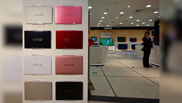 Sony to cut 5,000 jobs, plans to sell Vaio PC business
