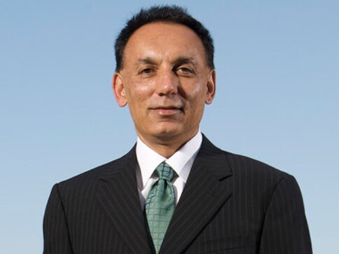 Syntel founder Bharat Desai to fund new entrepreneurship centre at IIT