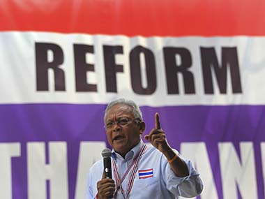 Explosion and gunfire amidst anti-govt protests in Bangkok Explosion and gunfire amidst anti-govt protests in Bangkok