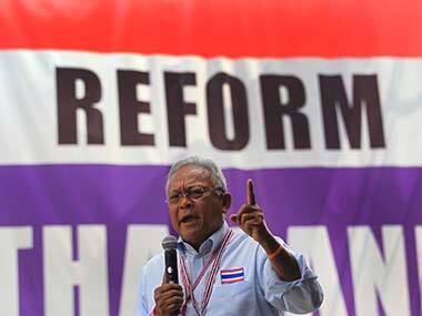 Explosion and gunfire amidst anti-govt protests in Bangkok