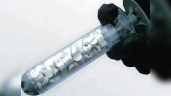 Watch: The new syringe that can seal gunshot wounds in 15 seconds ...