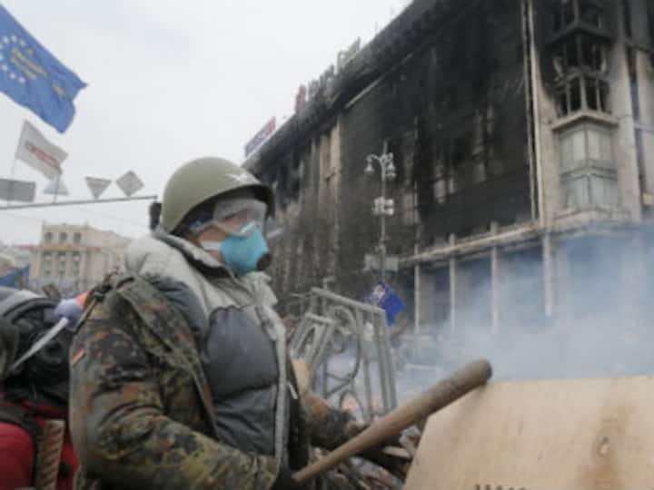 Facing financial collapse, Ukraine is a costly prize for EU and US  Facing financial collapse, Ukraine is a costly prize for EU and US