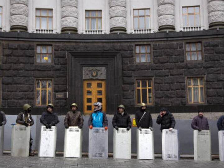 Ukraine's new interim prez talks of return to European integration Ukraine's new interim prez talks of return to European integration